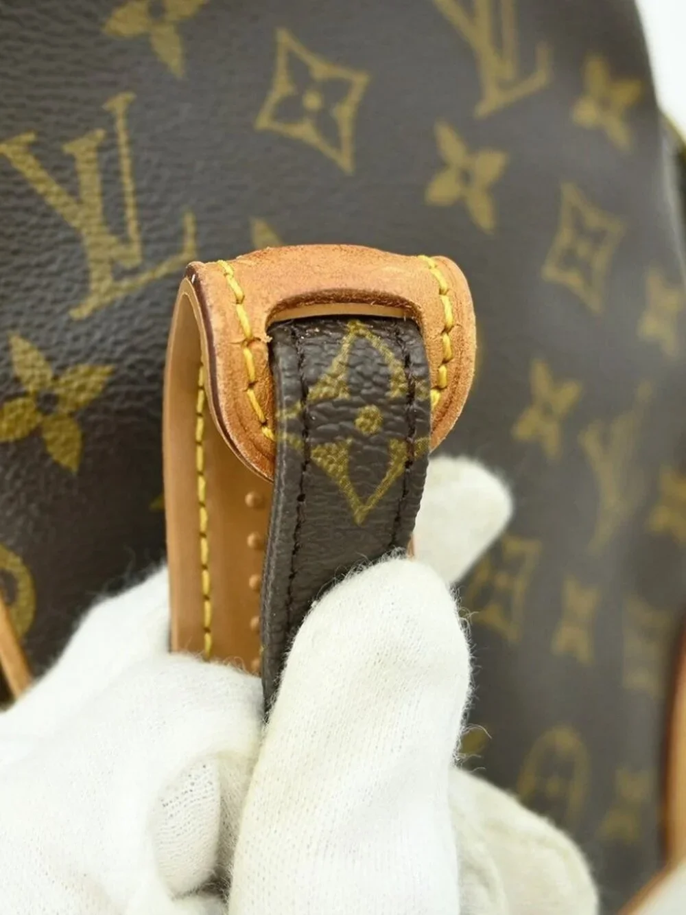 LOUIS VUITTON AMAZON CROSSBODY SHOULDER BAG